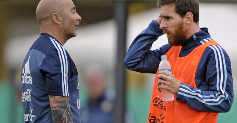 Messi bråkar med Sampaoli